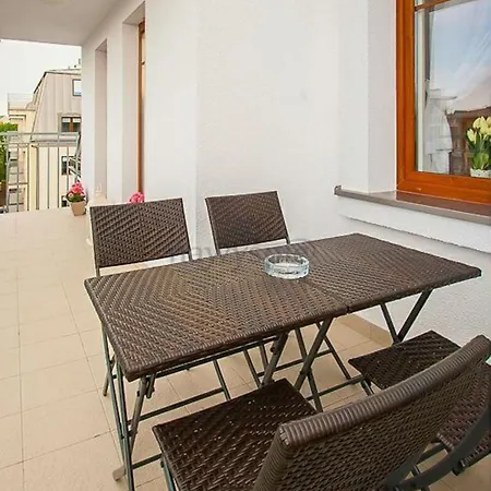 شقة Na Wyspie - Aquamarina - Parking سفينويتشي