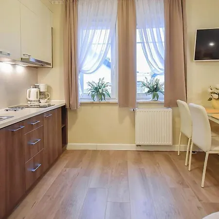 Na Wyspie - Aquamarina - Parking شقة سفينويتشي