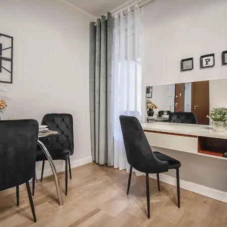 Na Wyspie - Aquamarina - Parking سفينويتشي