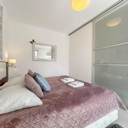 Na Wyspie - Aquamarina - Parking *