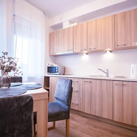 Na Wyspie - Aquamarina - Parking شقة سفينويتشي